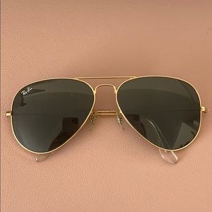 Ray Ban Aviators Gold Frame w/ Green lenses